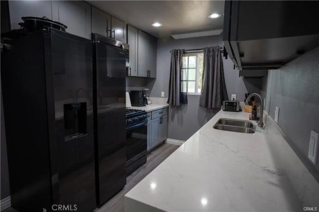 13092 Maclay, Sylmar, CA 91342
