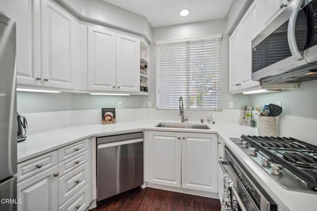 231 Calle Orovista, Camarillo, CA 93012