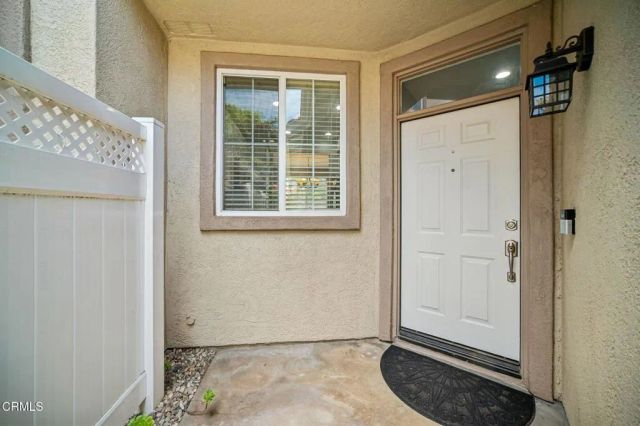 231 Calle Orovista, Camarillo, CA 93012