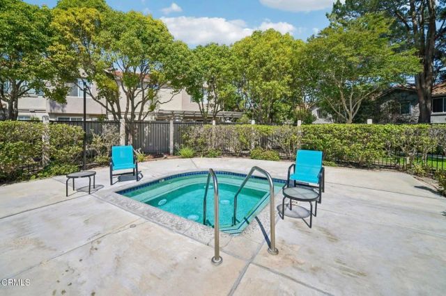 231 Calle Orovista, Camarillo, CA 93012