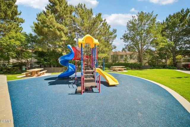 231 Calle Orovista, Camarillo, CA 93012