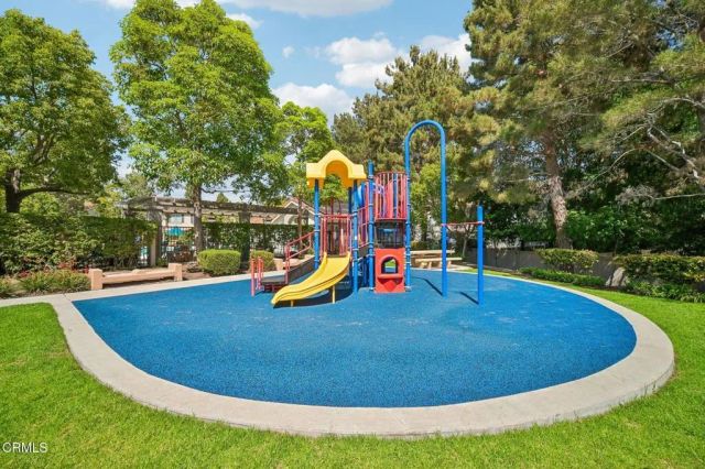 231 Calle Orovista, Camarillo, CA 93012