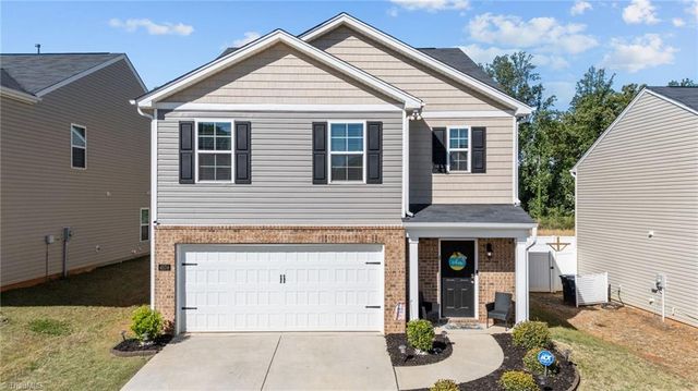 4574 Heatherly Road, Winston-salem, NC 27105