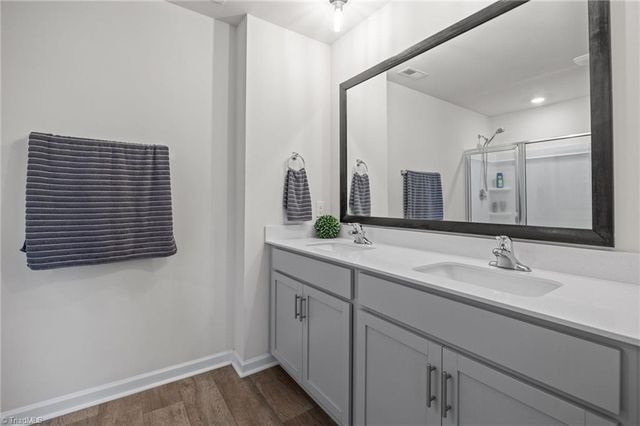 4574 Heatherly Road, Winston-salem, NC 27105