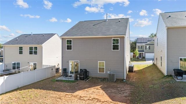 4574 Heatherly Road, Winston-salem, NC 27105