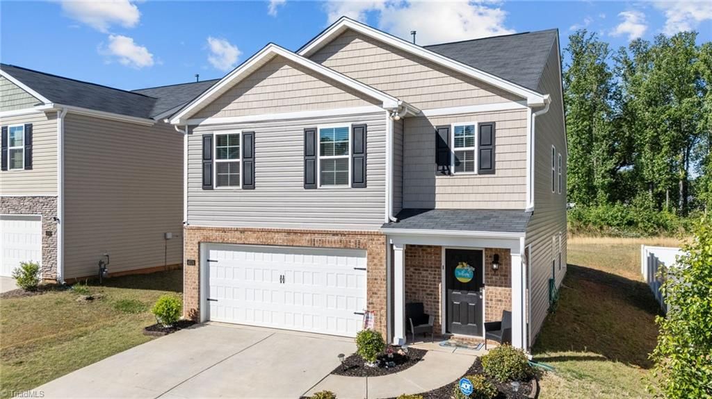 4574 Heatherly Road, Winston-salem, NC 27105