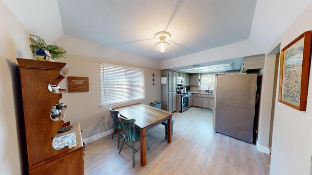 3724 Eddy Avenue, Clovis, CA 93612
