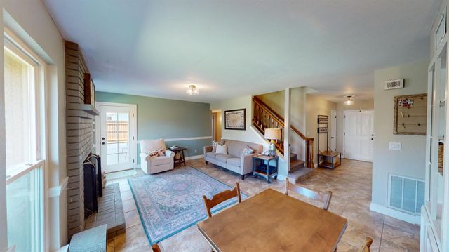 3724 Eddy Avenue, Clovis, CA 93612