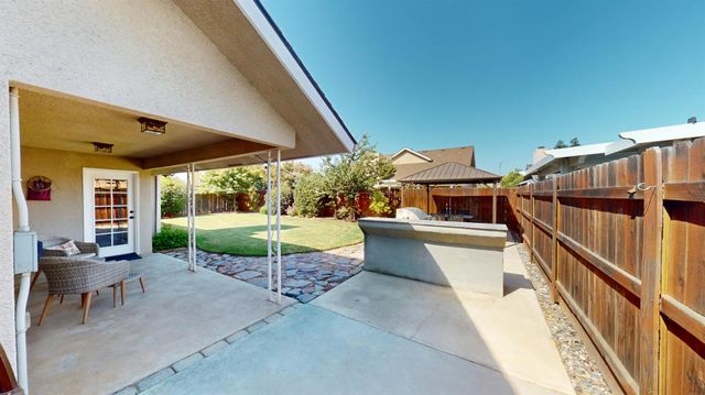 3724 Eddy Avenue, Clovis, CA 93612