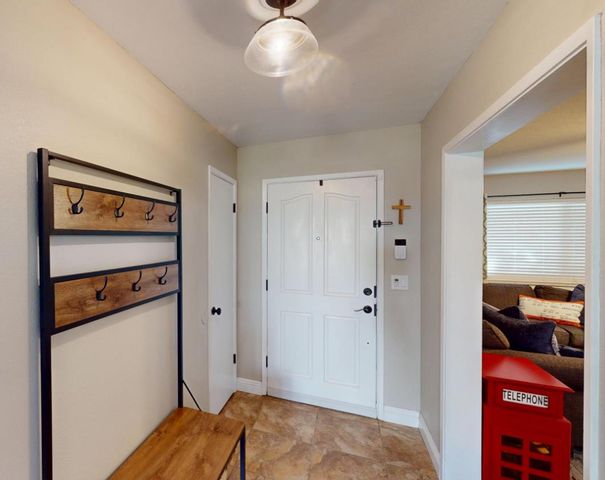 3724 Eddy Avenue, Clovis, CA 93612