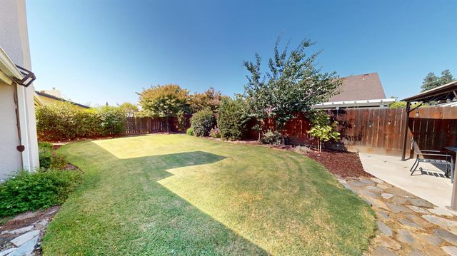 3724 Eddy Avenue, Clovis, CA 93612