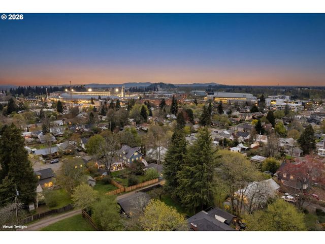 1841 FAIRMOUNT Blvd, Eugene, OR 97403