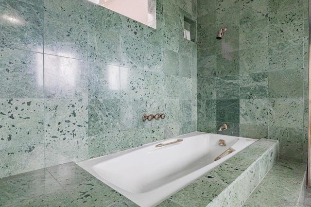 2841 Nipoma St, San Diego, CA 92106