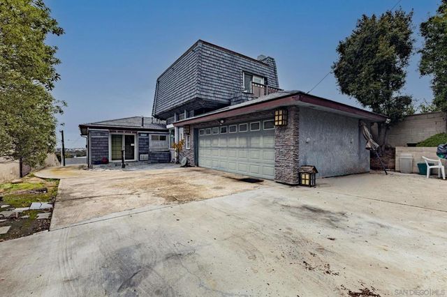 2841 Nipoma St, San Diego, CA 92106