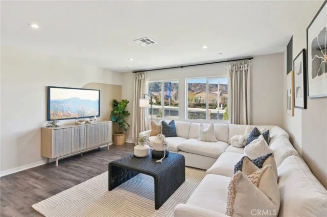 41845 Grenache Lane, Palmdale, CA 93551