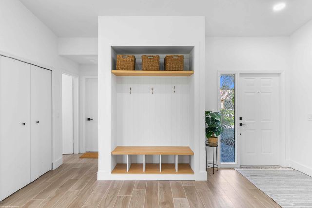 13781 Barberry Drive, Wellington, FL 33414