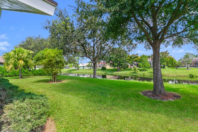 13781 Barberry Drive, Wellington, FL 33414