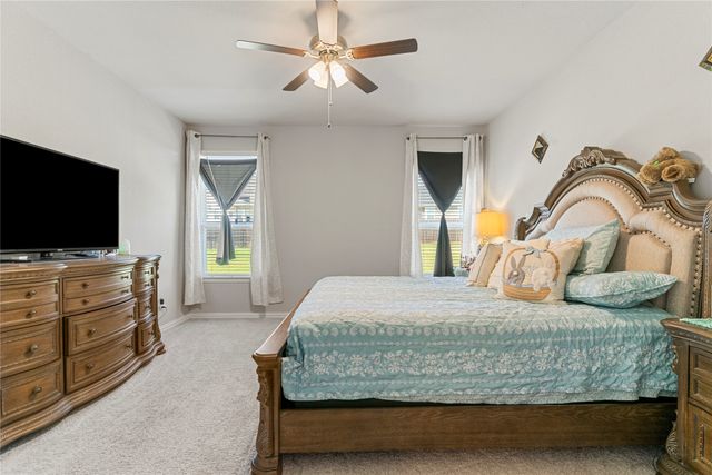 832 Feather Edge Drive, Springtown, TX 76082