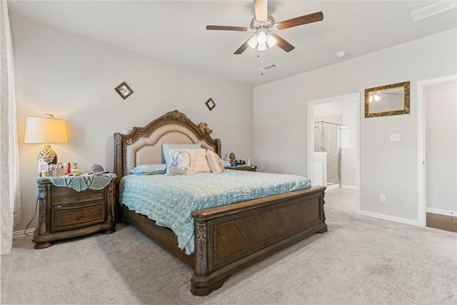 832 Feather Edge Drive, Springtown, TX 76082