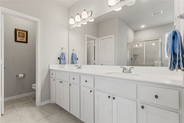 832 Feather Edge Drive, Springtown, TX 76082