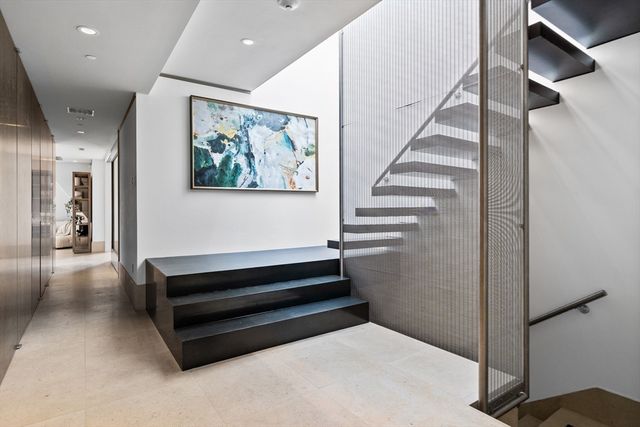 314 Commonwealth Ave 4, Boston, MA 02115