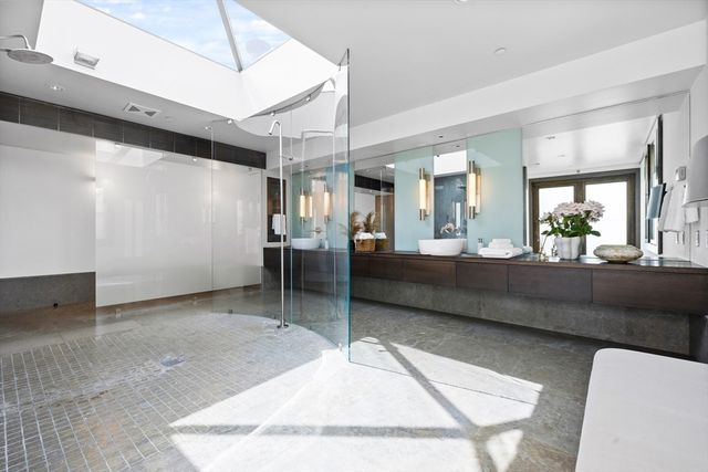 314 Commonwealth Ave 4, Boston, MA 02115