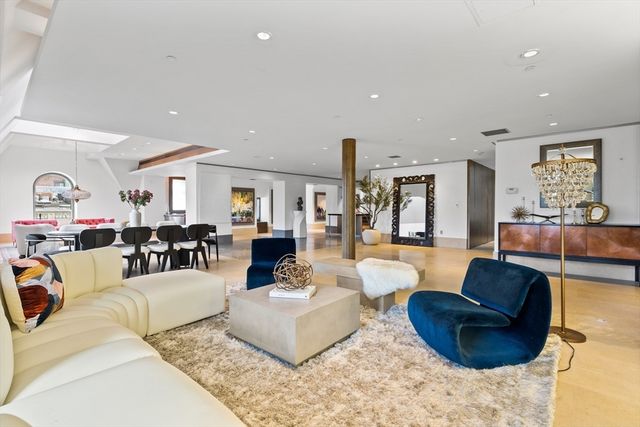 314 Commonwealth Ave 4, Boston, MA 02115