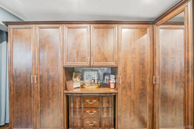 47 Grover Lane, East Northport, NY 11731