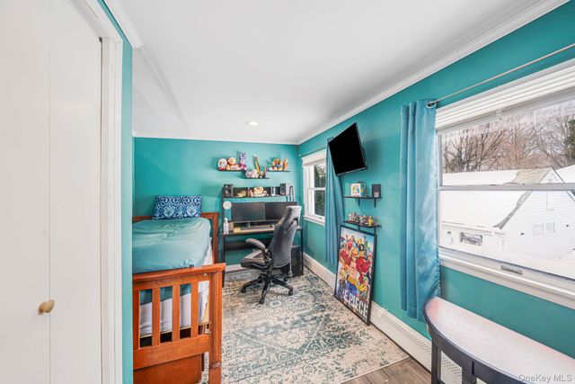 47 Grover Lane, East Northport, NY 11731