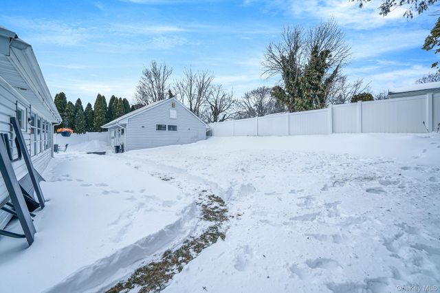 47 Grover Lane, East Northport, NY 11731