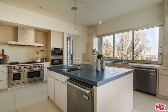 770 Paseo Miramar, Pacific Palisades, CA 90272