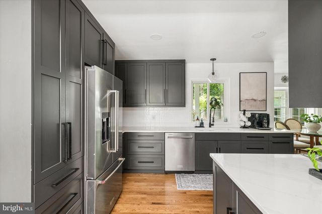 8428 STABLE DR, Alexandria, VA 22308