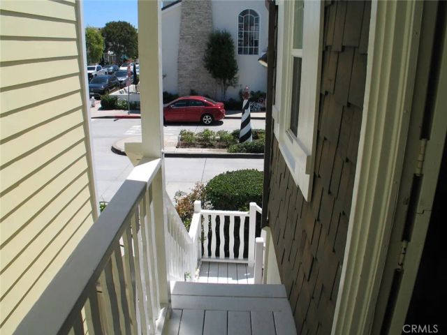 1610 Park Avenue, Newport Beach, CA 92662