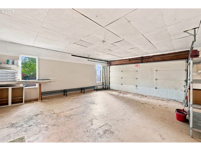 828 Nw FLORIDA Ave, Bend, OR 97703