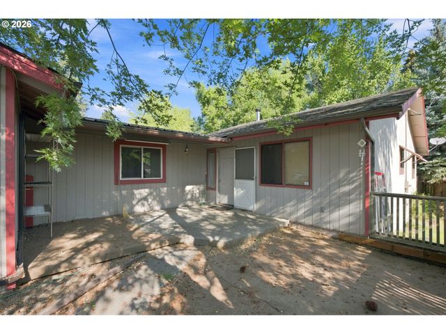 828 Nw FLORIDA Ave, Bend, OR 97703