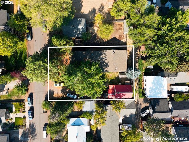 828 Nw FLORIDA Ave, Bend, OR 97703