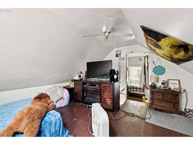 828 Nw FLORIDA Ave, Bend, OR 97703