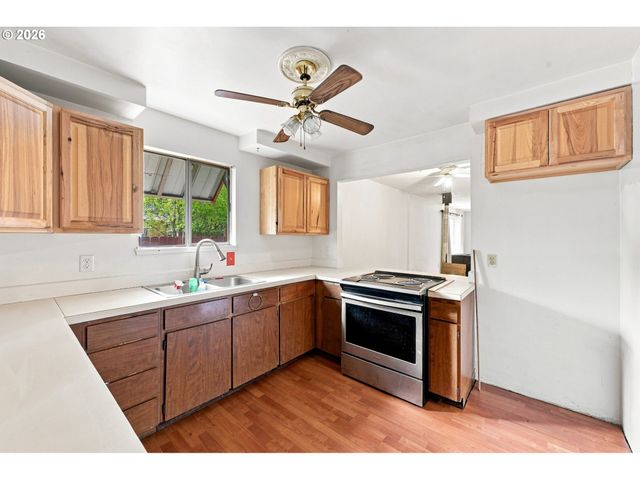 828 Nw FLORIDA Ave, Bend, OR 97703