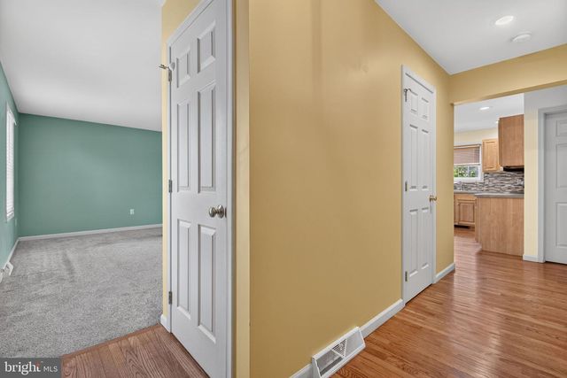 2191 WEEPING WILLOW LN, Mount Joy, PA 17552