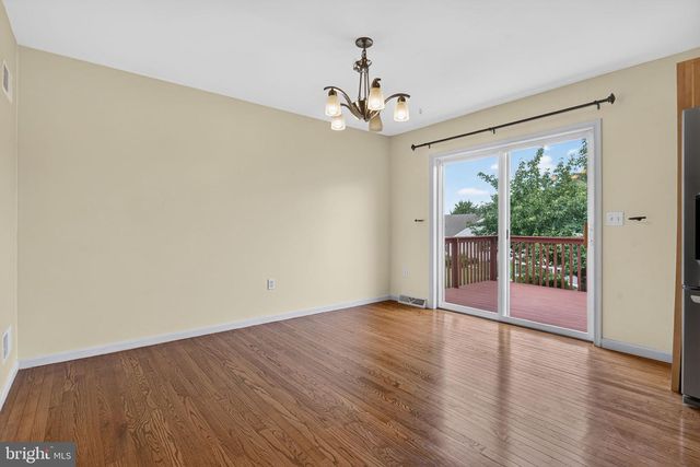 2191 WEEPING WILLOW LN, Mount Joy, PA 17552