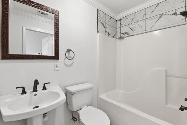 12919 Concho, Galveston, TX 77554