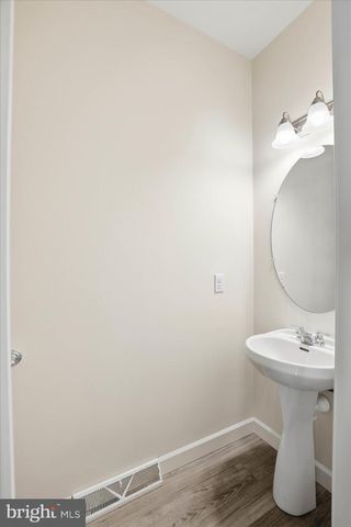 1392 FIELDSTONE DR, Mount Joy, PA 17552