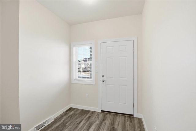 1392 FIELDSTONE DR, Mount Joy, PA 17552