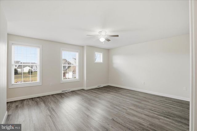 1392 FIELDSTONE DR, Mount Joy, PA 17552