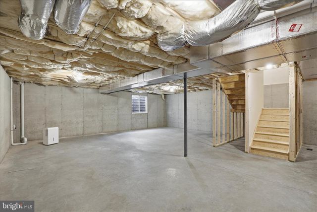 1392 FIELDSTONE DR, Mount Joy, PA 17552