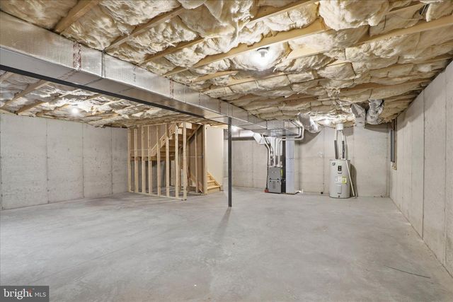 1392 FIELDSTONE DR, Mount Joy, PA 17552