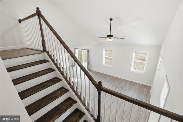 1392 FIELDSTONE DR, Mount Joy, PA 17552