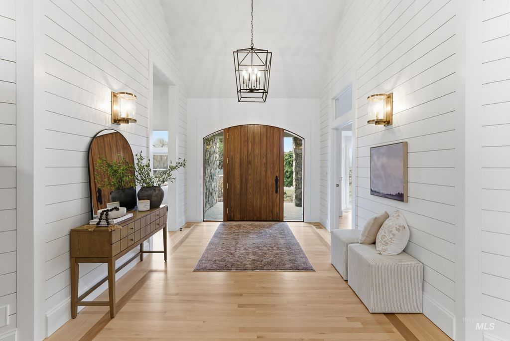 2610 E Jasmine Ln., Meridian, ID 83646 photo 3