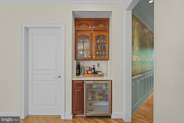 11431 WOOLINGTON RD, Great Falls, VA 22066