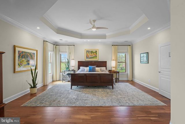 11431 WOOLINGTON RD, Great Falls, VA 22066